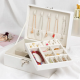 Organizuese per Bizhuteri me 2 Kate 23 x 17 x 9 CM