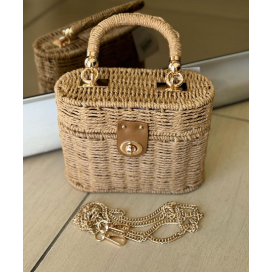 Cante Kashte Verore per Femra 