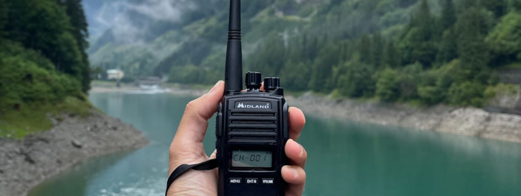 Personalizojeni radio marresen tuaj me kanale, butona të programueshëm dhe më shumë!