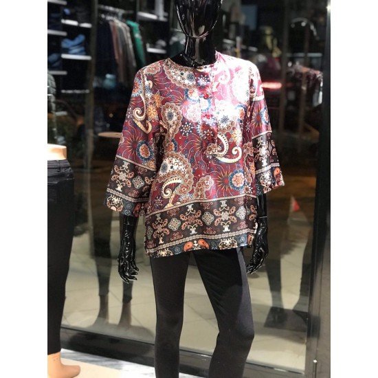 Bluze me Dizenjo Lulesh per Femra Bluze me Dizenjo Lulesh per Femra