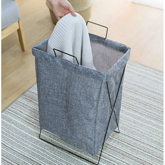 Kosh per Rrobat e Palara me Strukture Metalike     