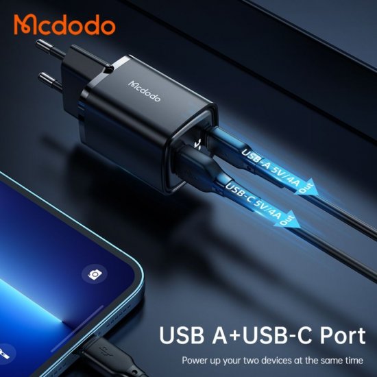 Koke Karikuesi Mcdodo me 2 Porta ( USB + Type-C ) Fast Charger 33W