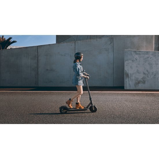 Xiaomi Mi Electric Scooter Pro | Skuter Elektrik 