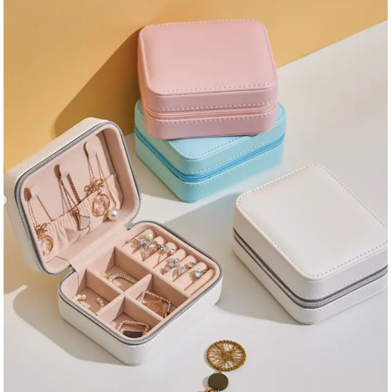 Organizuese Bizhuterish per Udhetime | Small Travel Jewelry Box